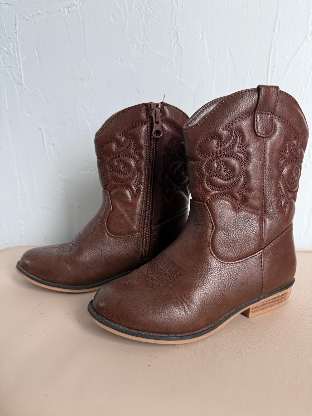 Cat & Jack Brown Kids Zip Western Boots